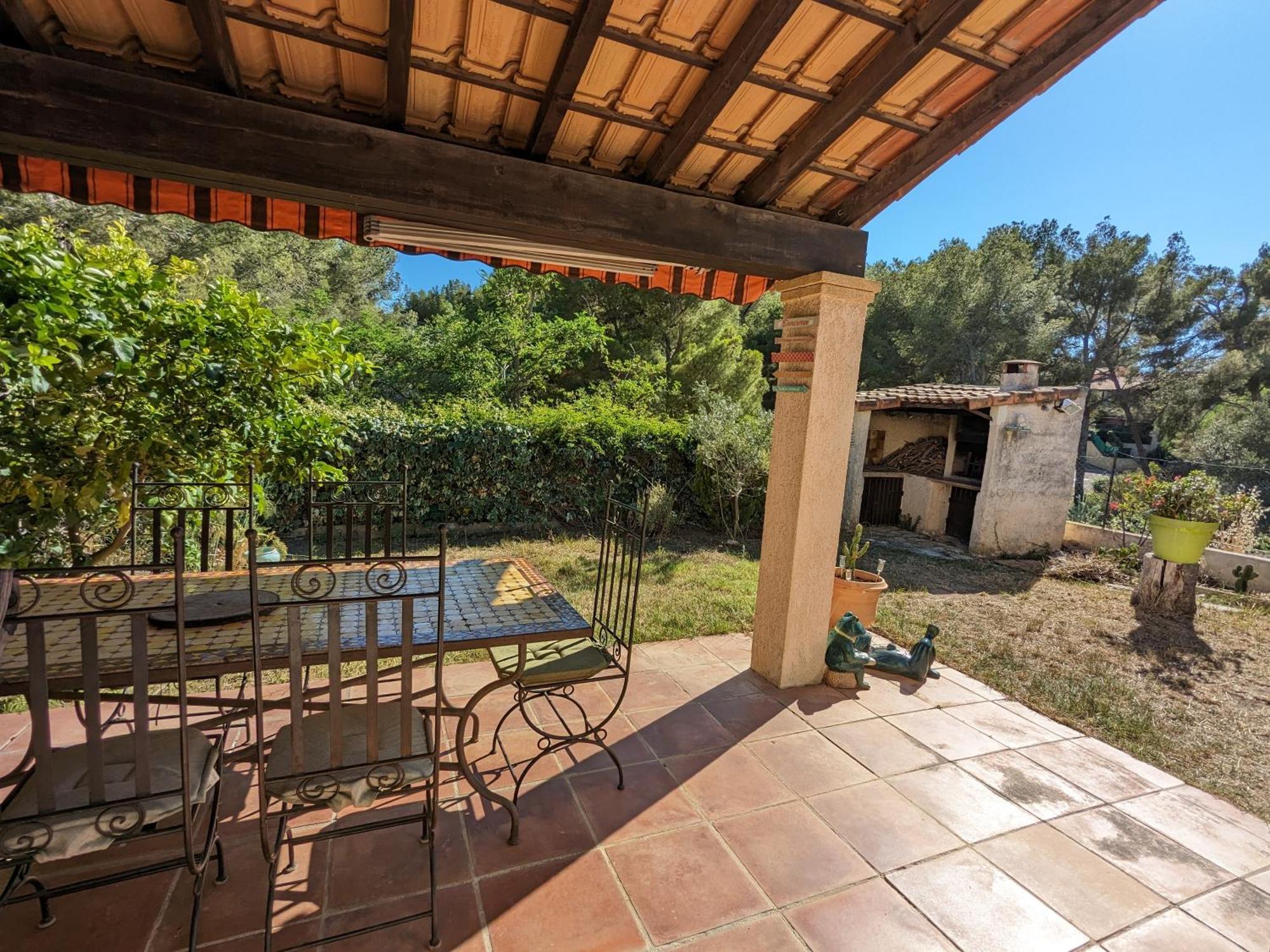 Maisonnette Kalis Calme Avec Climatisation Parking Jardin Cadre Campagne Plages A Pieds Bandol Exterior foto