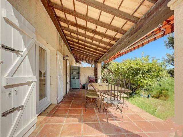 Maisonnette Kalis Calme Avec Climatisation Parking Jardin Cadre Campagne Plages A Pieds Bandol Exterior foto