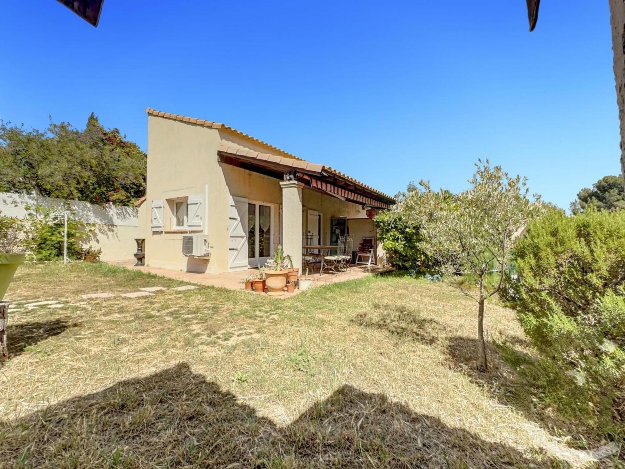 Maisonnette Kalis Calme Avec Climatisation Parking Jardin Cadre Campagne Plages A Pieds Bandol Exterior foto