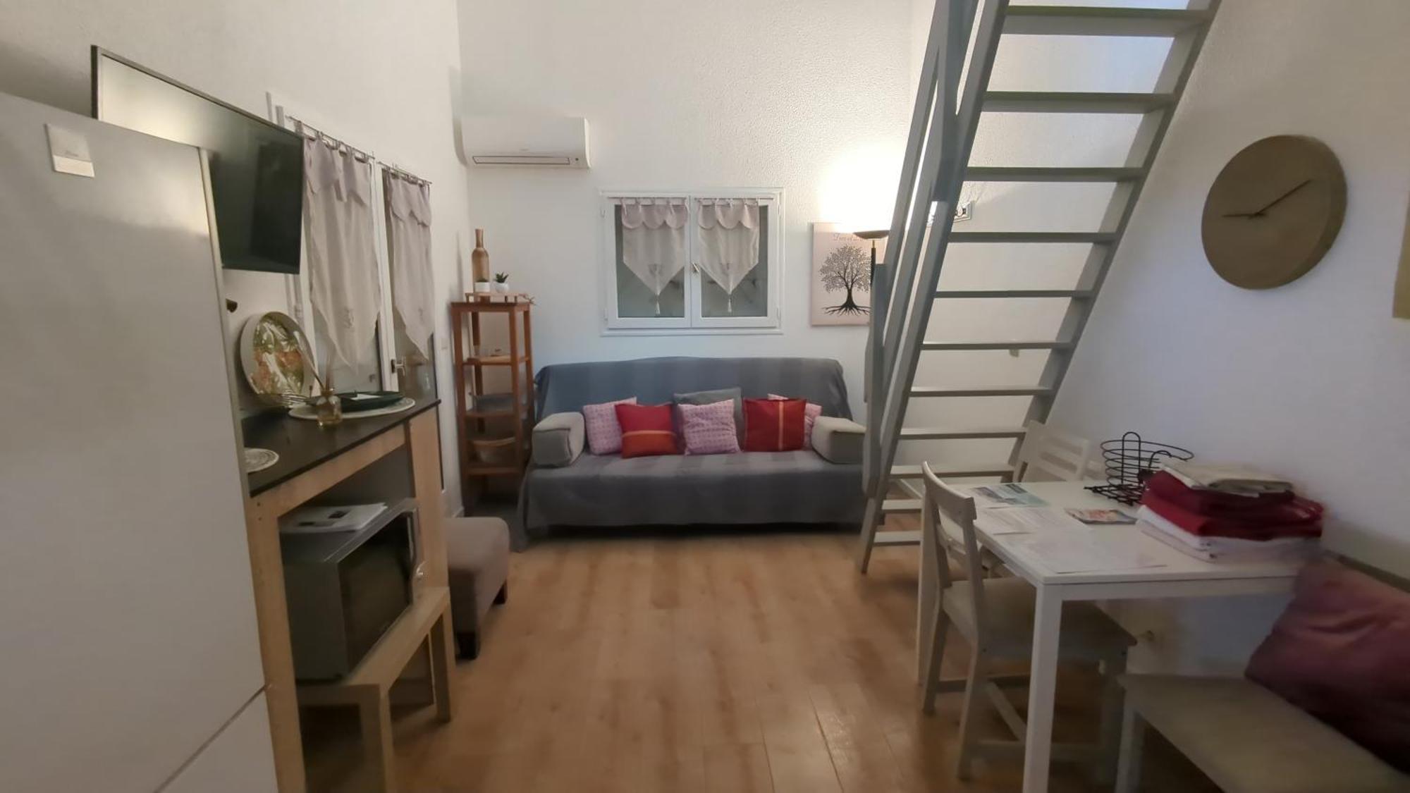 Maisonnette Kalis Calme Avec Climatisation Parking Jardin Cadre Campagne Plages A Pieds Bandol Exterior foto